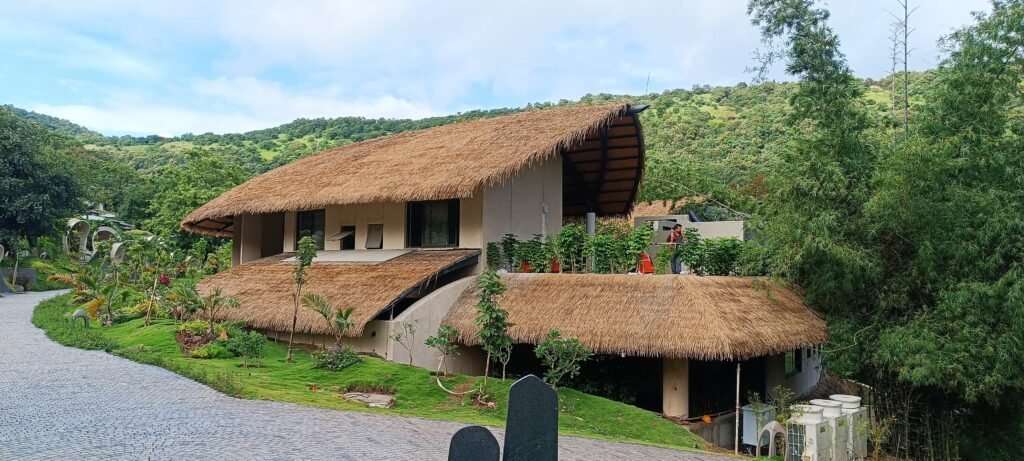 Synthetic thatch roof on a resort structure