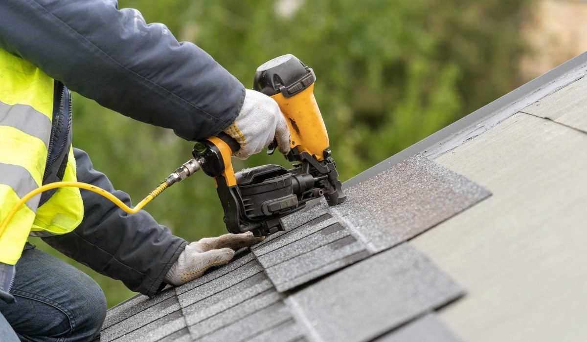 Shingle installation detail