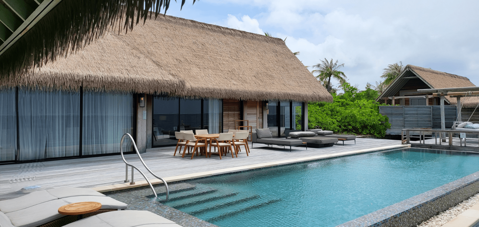 Synthetic thatch on a luxury villa